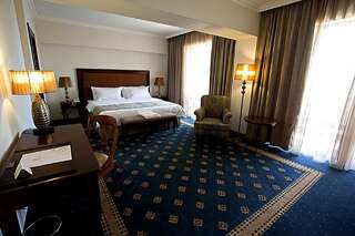 Отель Primoretz Grand Hotel & Spa Бургас Стандартный двухместный номер с 1 кроватью и видом на город (для 1 или 2 взрослых)-3