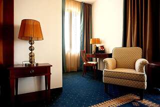 Отель Primoretz Grand Hotel & Spa Бургас Двухместный номер Делюкс с 1 кроватью и видом на город-2
